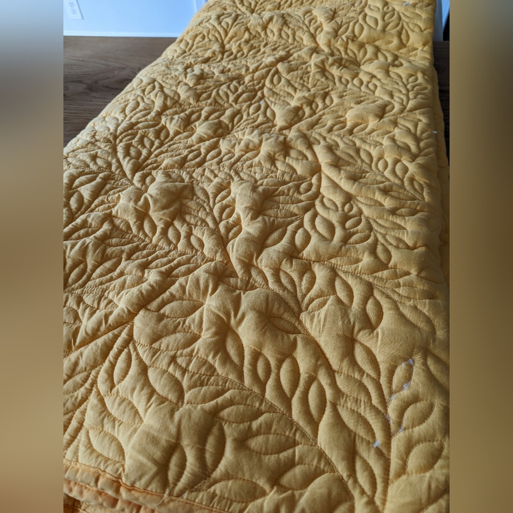 The Company Store sun yellow queen sized quilt